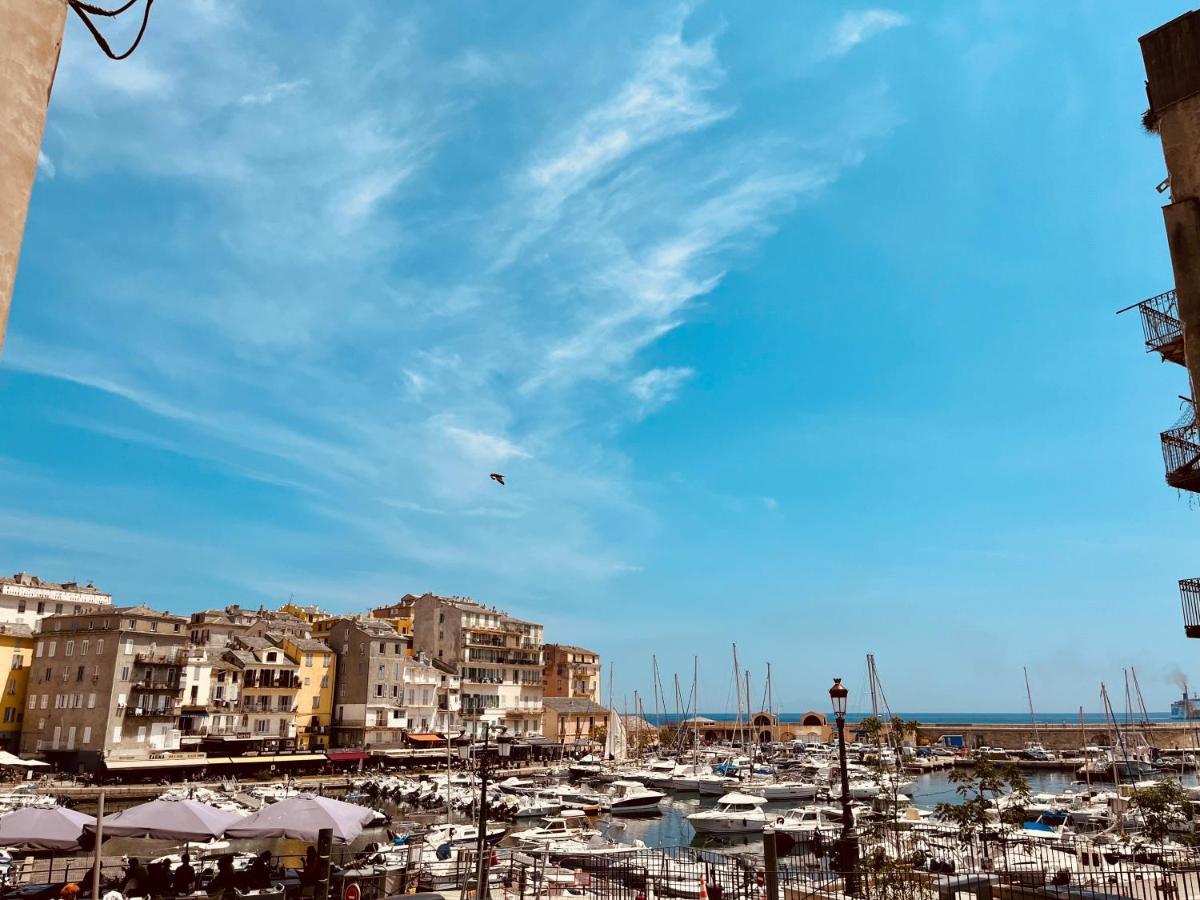 Pepites Bastiaises Vatta Appartement Roof Top Jacuzzi Vue Vieux Port Bastia  Esterno foto